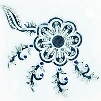 Jewelry Silver Flower w Swirls